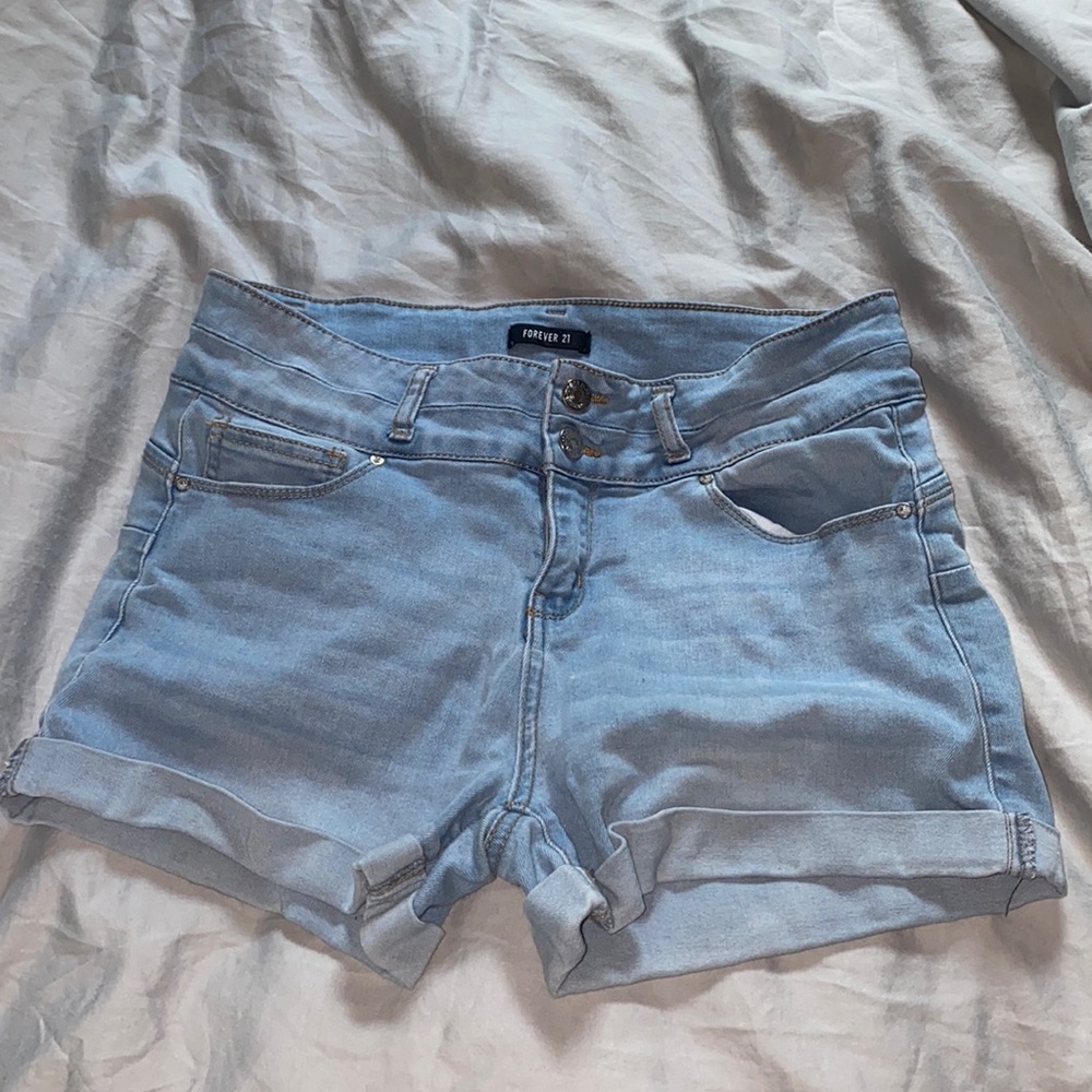 Forever 21 size large  booty shorts
